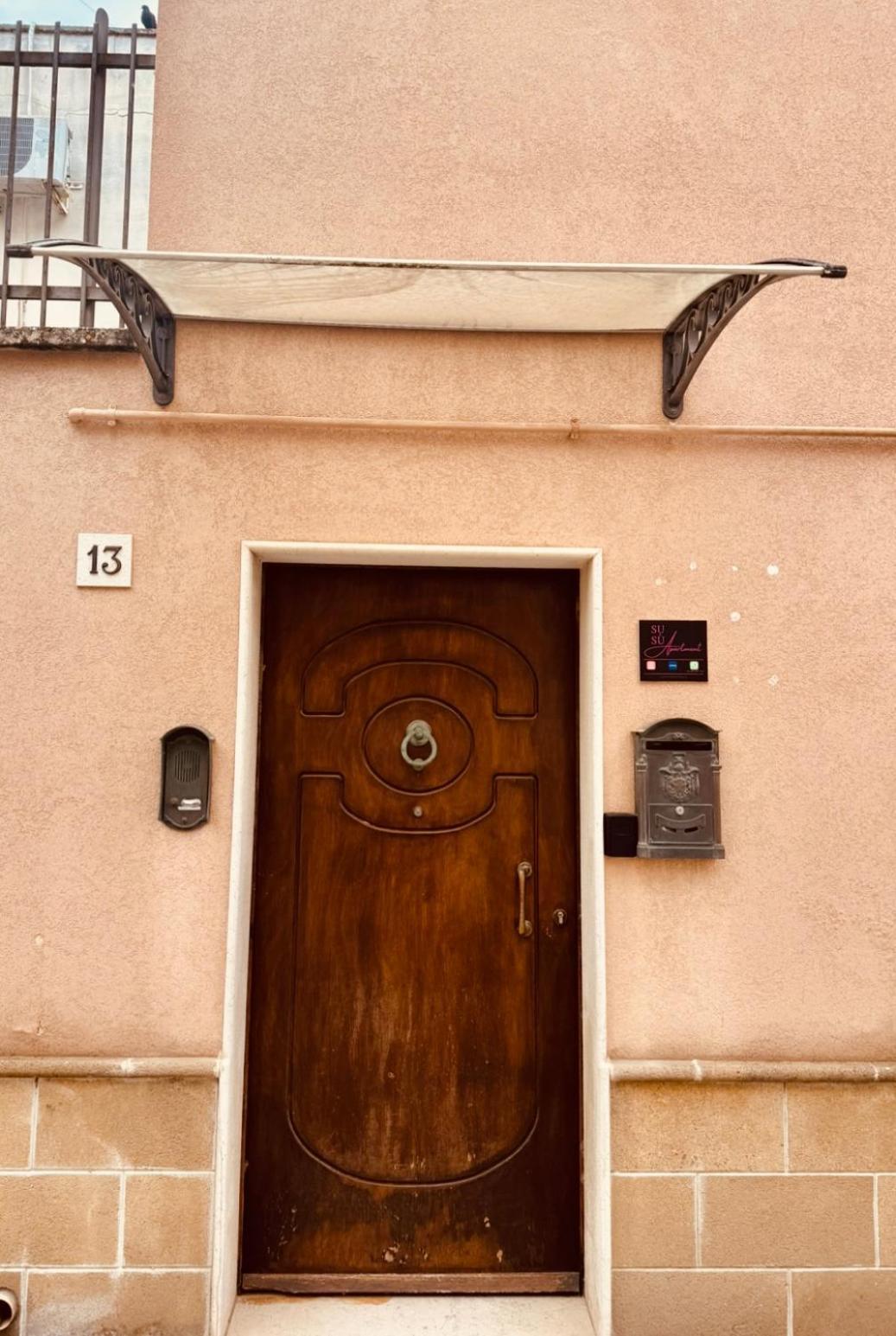 Susu Apartment Brindisi Exterior foto